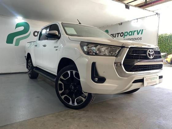 TOYOTA HILUX 2.7 VVT-i FLEX CD SRV 4X2 AUTOMÁTICO